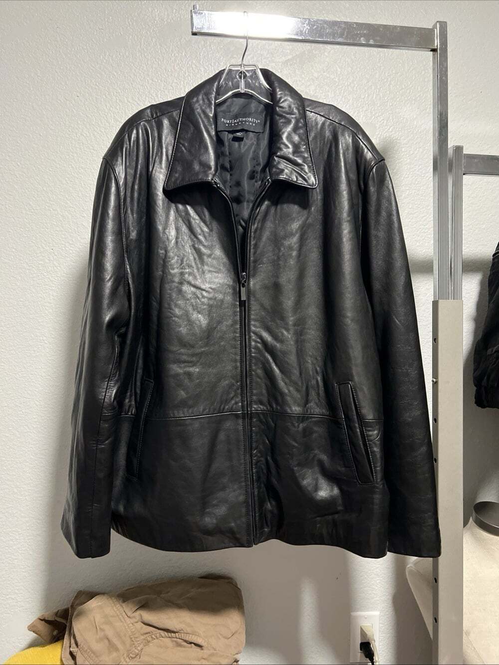 Port Authority Black Leather Bomber Jacket Mens 2XL Quilted Lining Heavyweight